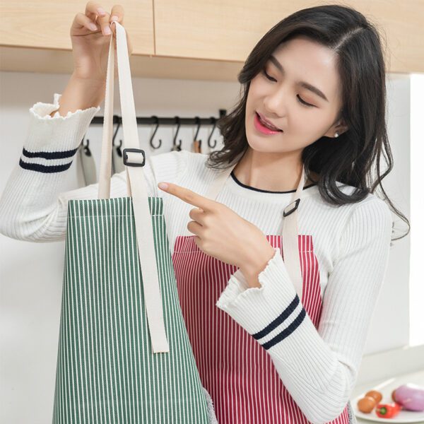 Adjustable Waterproof Apron with Towels for Women - Image 3